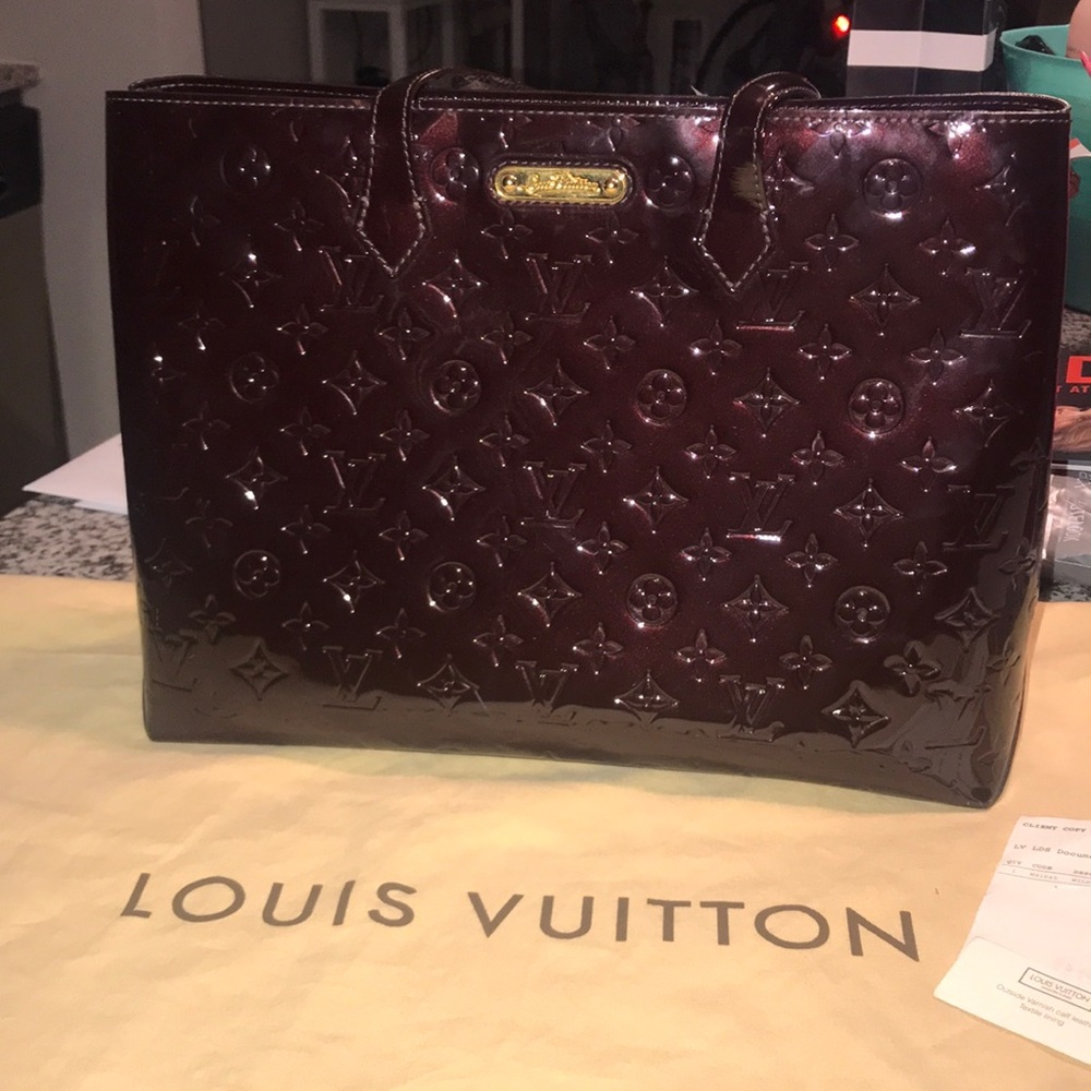 Louis Vuitton MM Wilshire Amarante